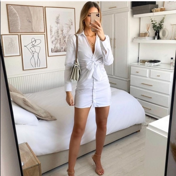 Zara Dresses & Skirts - Zara blogger fav poplin dress